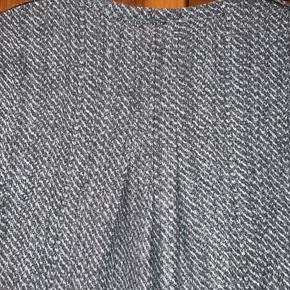Lululemon Grey Patterned Crew Neck Sweatshirt - image 7
